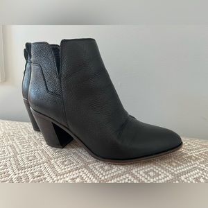 Franco Sarto bootie